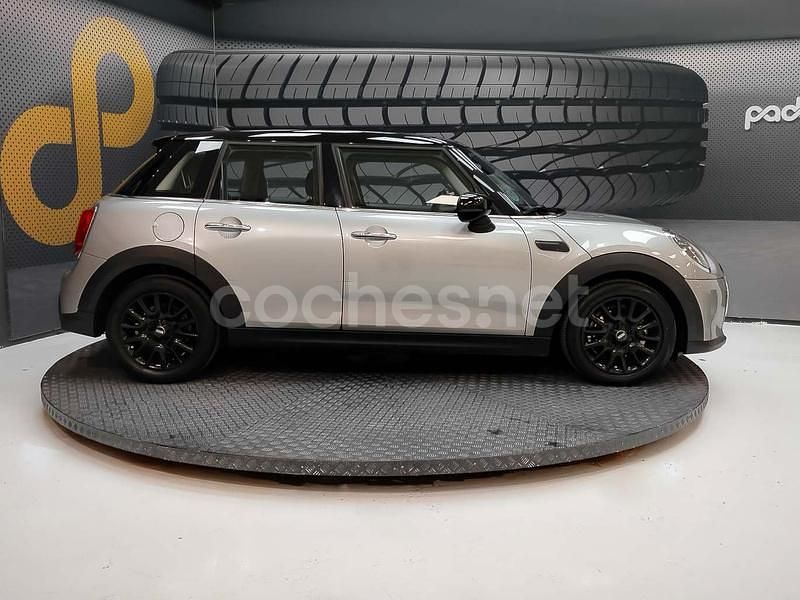 Usado Mini Cooper 136 CV (100 kW) 2023 Gris / plata Utilitario