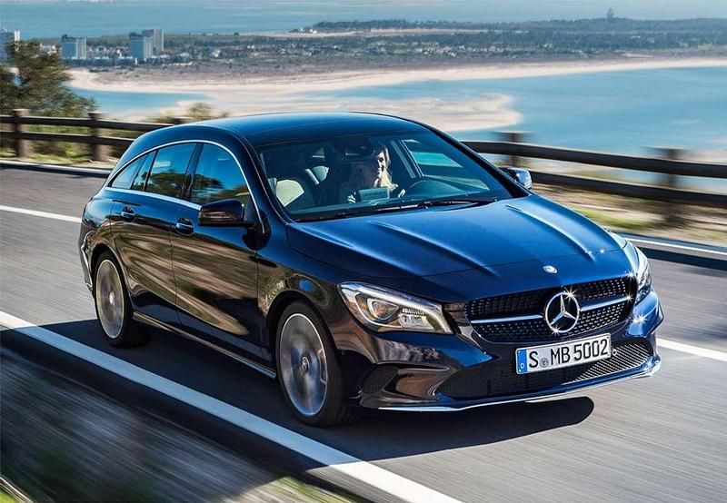 Rojo Usado 2017 Mercedes CLA200 Shooting Brake Familiar | 17.390 € (Buen precio) - Imagen 1/4