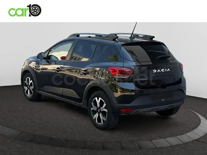 Usado Dacia Sandero Essentiel 101 CV (74 kW) 2023 Negro Berlina