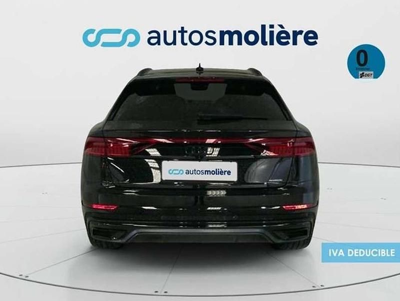 Usado Audi Q8 Premium 381 CV (280 kW) 2022 Negro SUV
