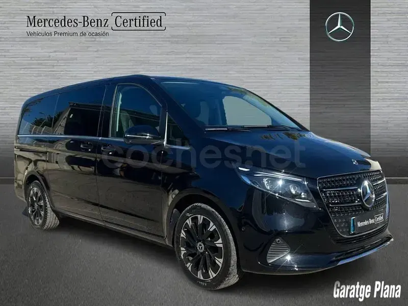Usado Mercedes V250 Avantgarde 190 CV (139 kW) 2025 Negro Monovolumen