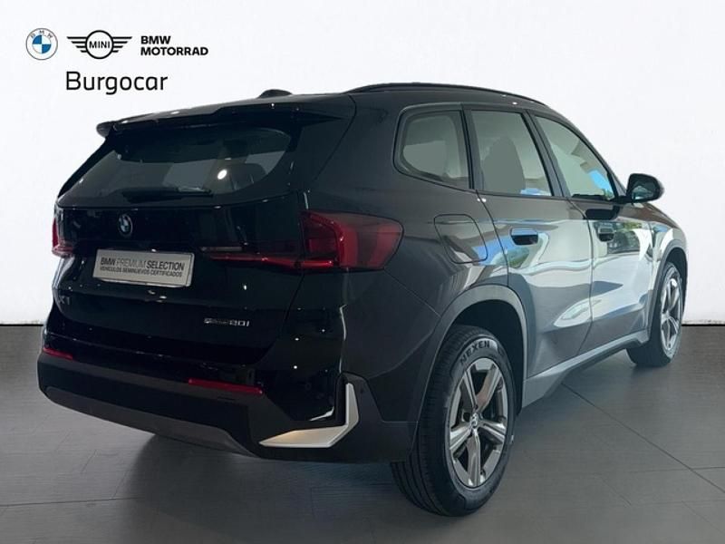 Usado BMW X1 170 CV (125 kW) 2025 Black saphire (metalizado) SUV