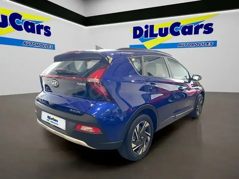 Usado Hyundai Bayon 100 CV (73 kW) 2022 Azul SUV