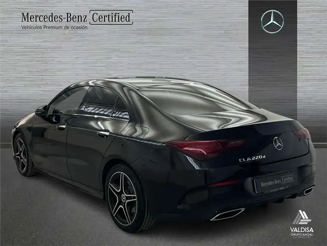 Usado Mercedes CLA220 190 CV (139 kW) 2025 Berlina