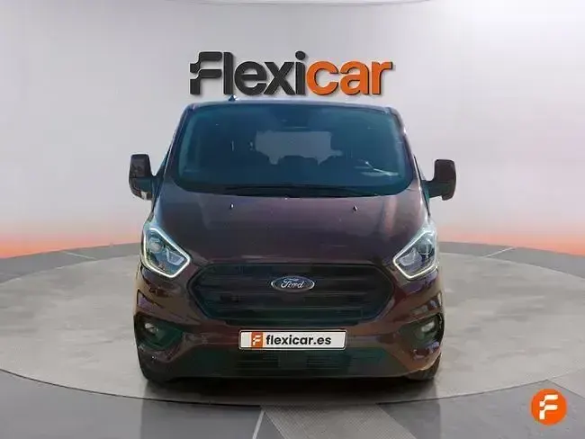 Usado Ford Tourneo Custom Titanium 130 CV (95 kW) 2020 Rojo Van