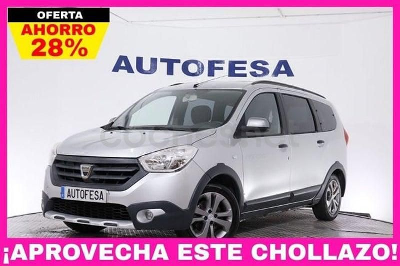 Usado Dacia Lodgy Lauréate 115 CV (84 kW) 2017 Gris / plata Monovolumen