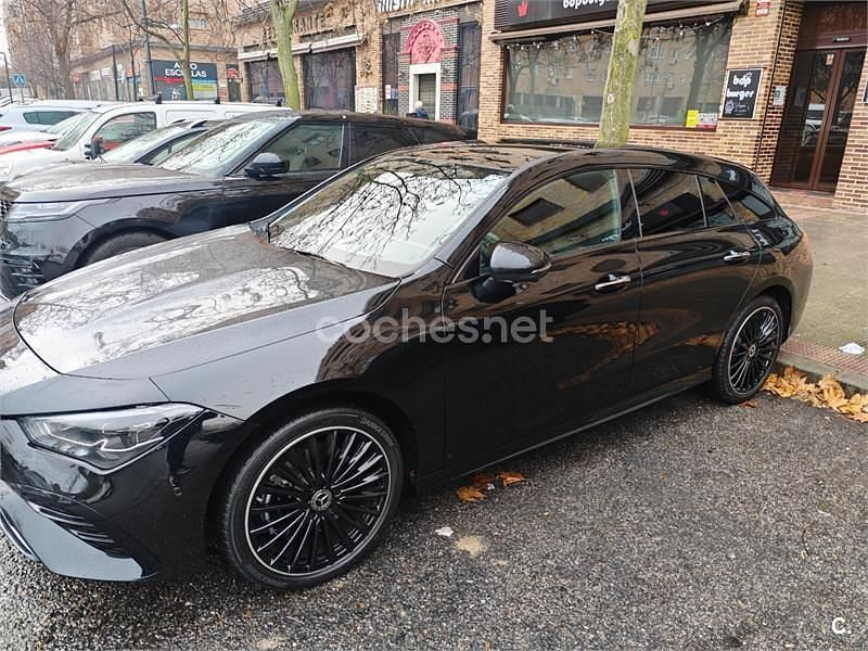 Usado Mercedes CLA250e Shooting Brake 218 CV (160 kW) 2024 Negro Familiar