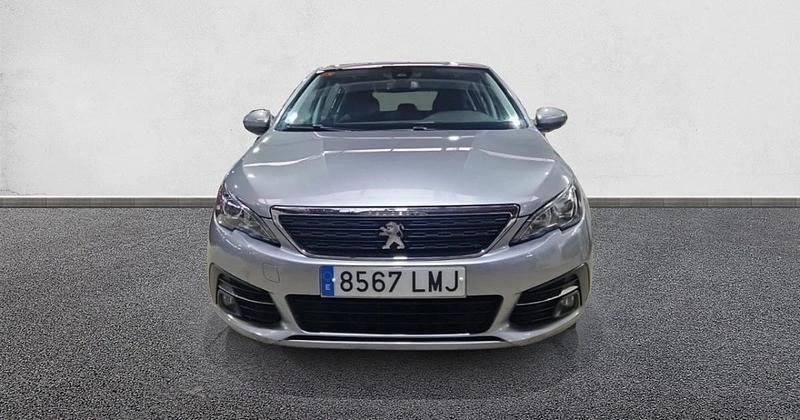 Usado Peugeot 308 Allure 130 CV (95 kW) 2021