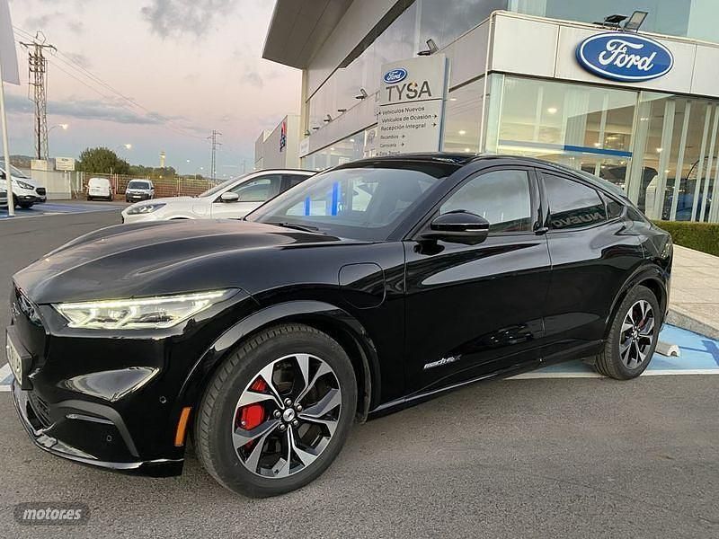 Usado Ford Mustang Mach-E 247 kW (337 CV) 2021 Negro SUV