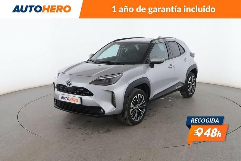 Gris Usado 2024 Toyota Yaris Hybrid Style | 25.899 € (Caro) - Imagen 1/3