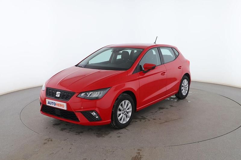 Rojo Usado 2023 Seat Ibiza Reference Utilitario | 14.999 € (Precio justo) - Imagen 1/3