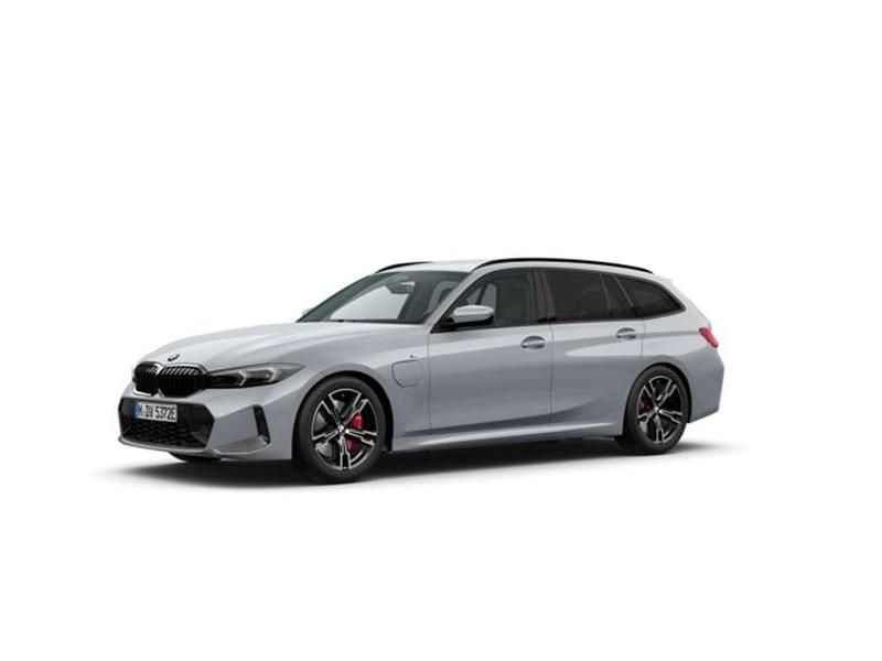Usado BMW 330e Comfort Edition 292 CV (214 kW) 2025 Gris Familiar
