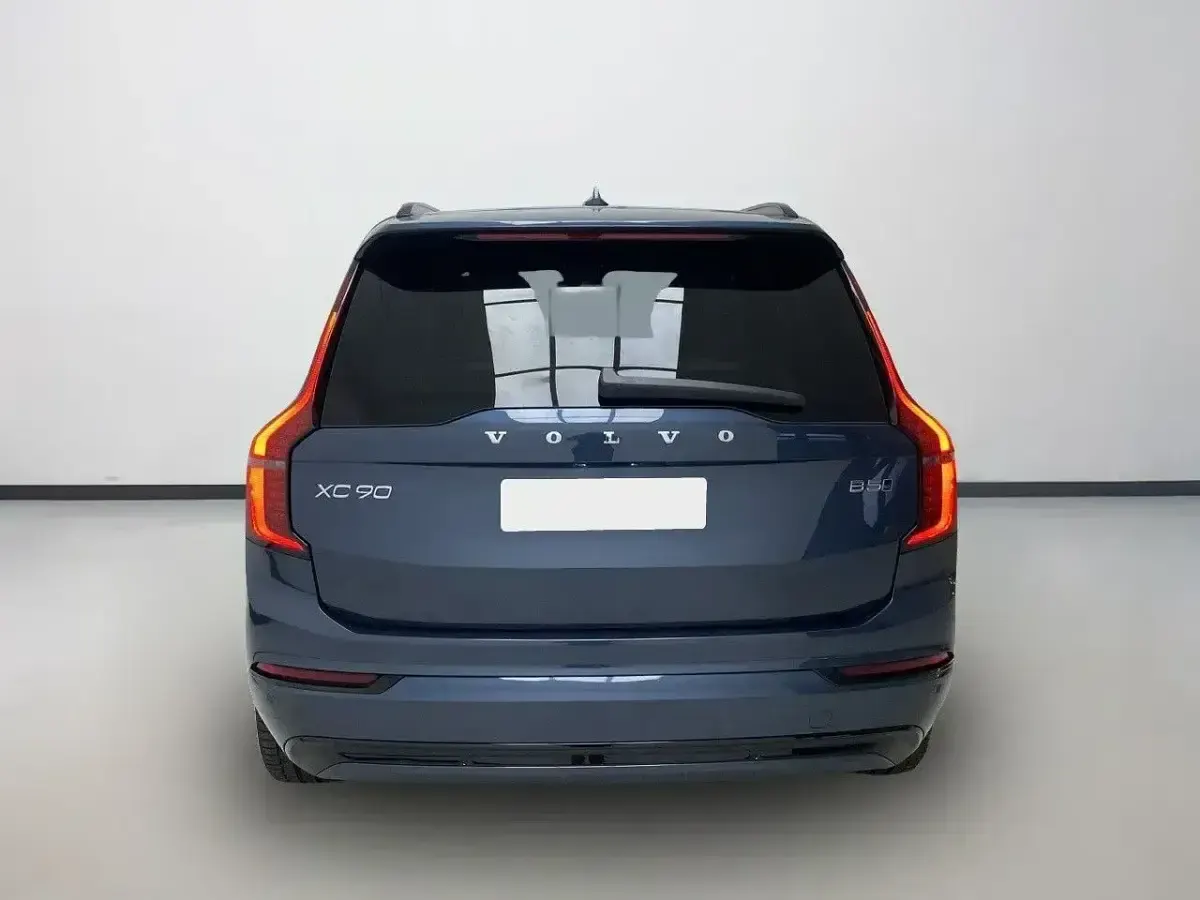 Nouvelle Volvo XC90 Plus 250 ch (183 kW) 2025 Bleue SUV