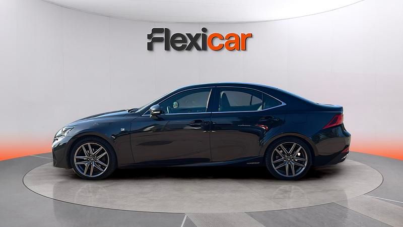 Usado Lexus IS300h 223 CV (164 kW) 2017 Negro Berlina