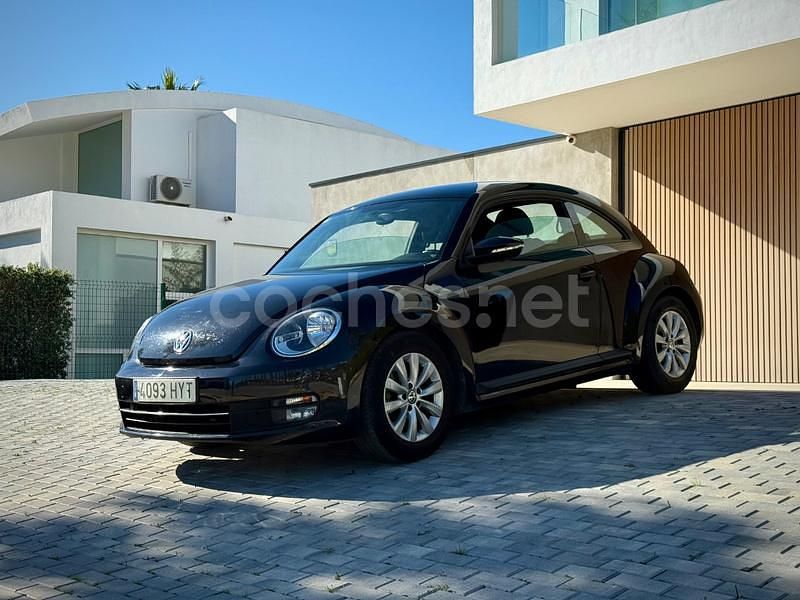 Usado VW Beetle 105 CV (77 kW) 2014 Negro Utilitario