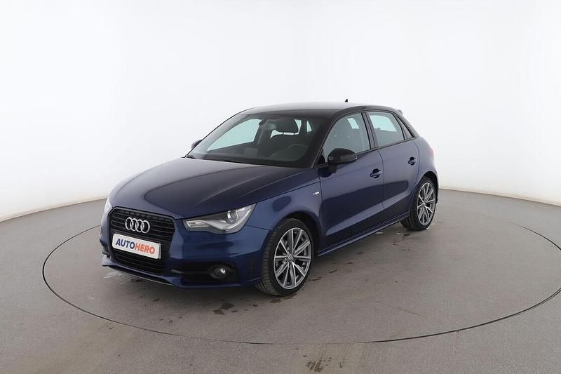 Azul Usado 2015 Audi A1 Attraction Utilitario | 12.499 € (Precio justo) - Imagen 1/3