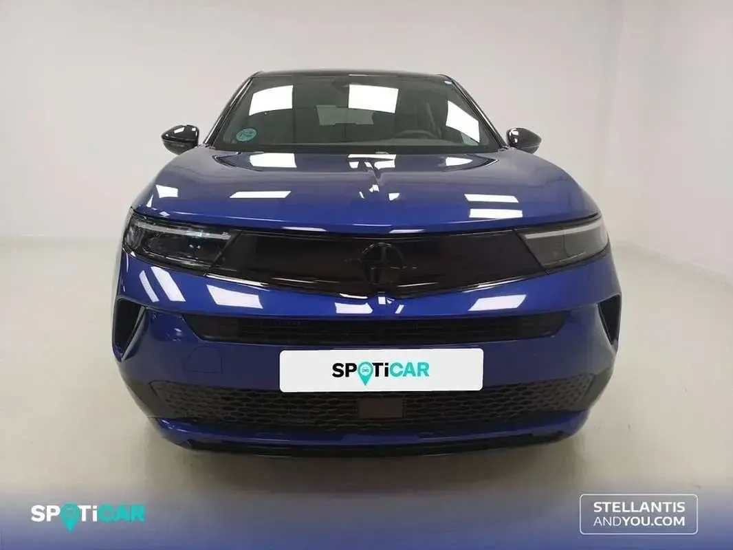 Usado Opel Mokka 137 CV (100 kW) 2025 Azul SUV