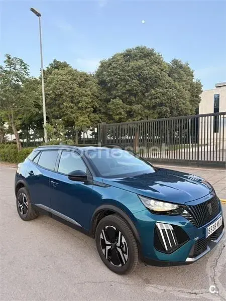 Usado Peugeot 2008 GT 136 CV (100 kW) 2026 Azul SUV