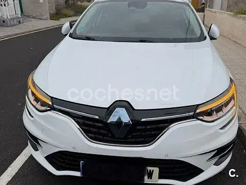 Usado Renault Mégane GrandTour Zen 115 CV (84 kW) 2021 Blanco Familiar