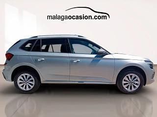 Usado Skoda Kamiq Selection 116 CV (85 kW) 2025 Plata SUV