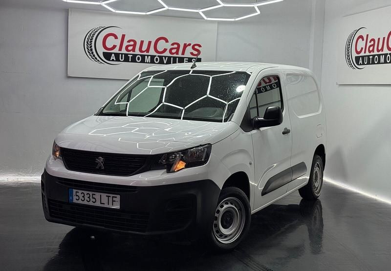 Blanco Usado 2021 Peugeot Partner Premium Monovolumen | 8677 € (Buen precio) - Imagen 1/4