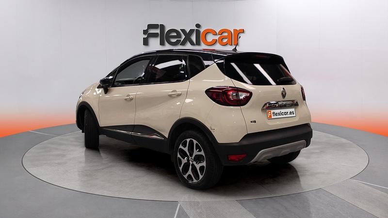 Usado Renault Captur Life 91 CV (66 kW) 2019 Beige SUV