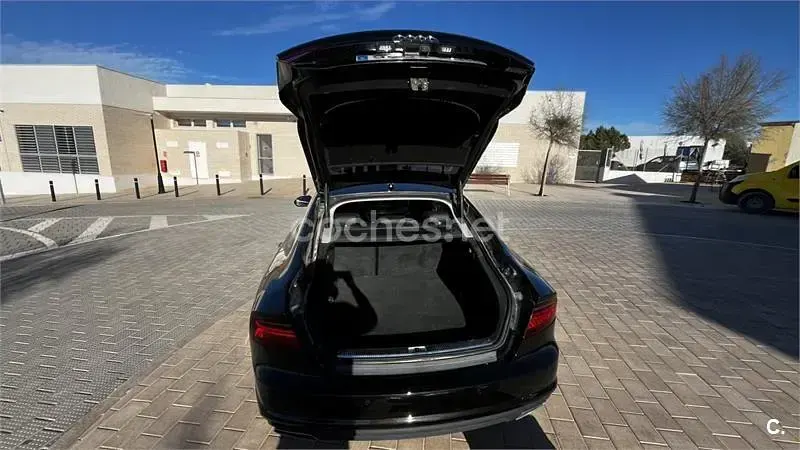 Usado Audi A7 Sportback 272 CV (200 kW) 2015 Negro Utilitario