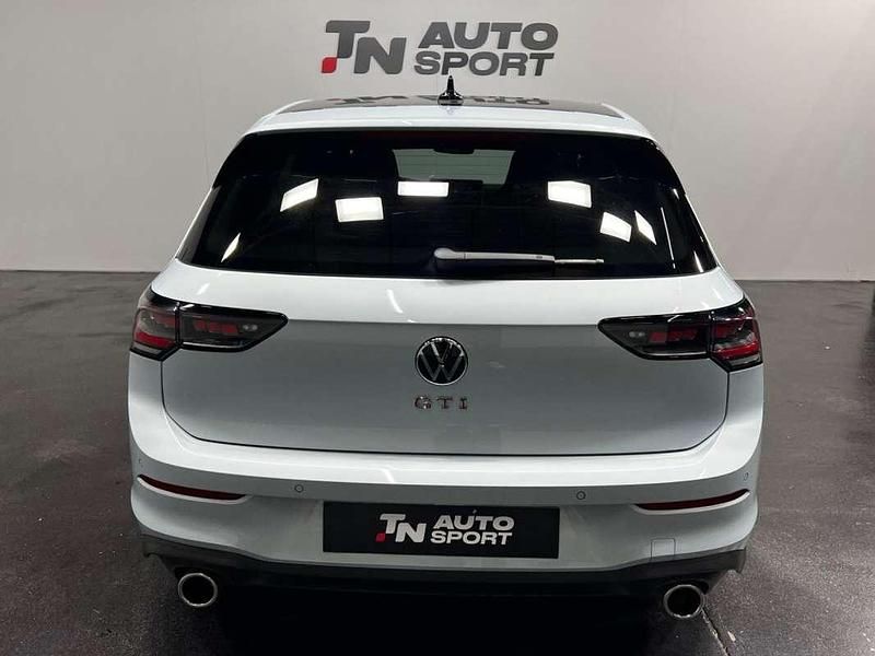 Usado VW Golf VIII GTI 265 CV (194 kW) 2024 Gris Utilitario