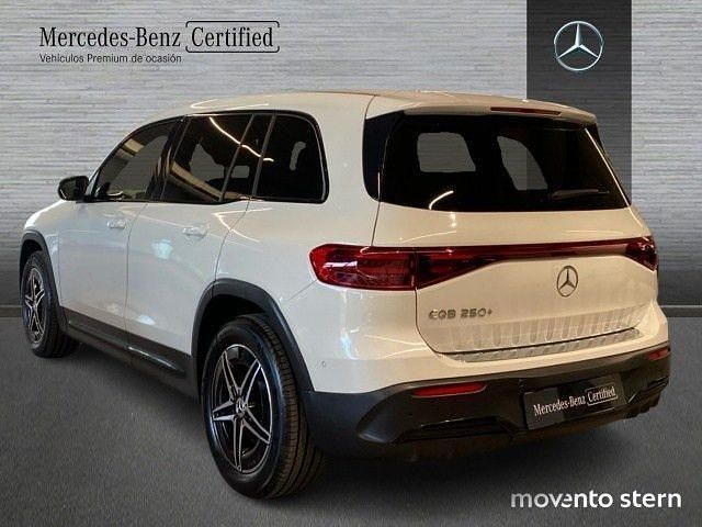 Usado Mercedes EQB250 139 kW (190 CV) 2024 Eléctrico SUV