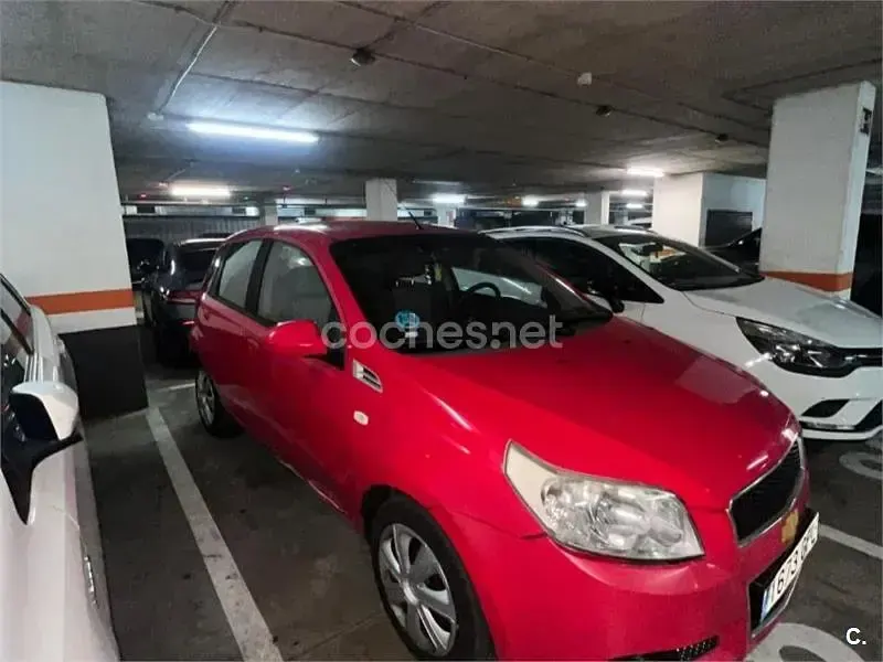 Usado Chevrolet Aveo LS 84 CV (61 kW) 2008 Granate Berlina
