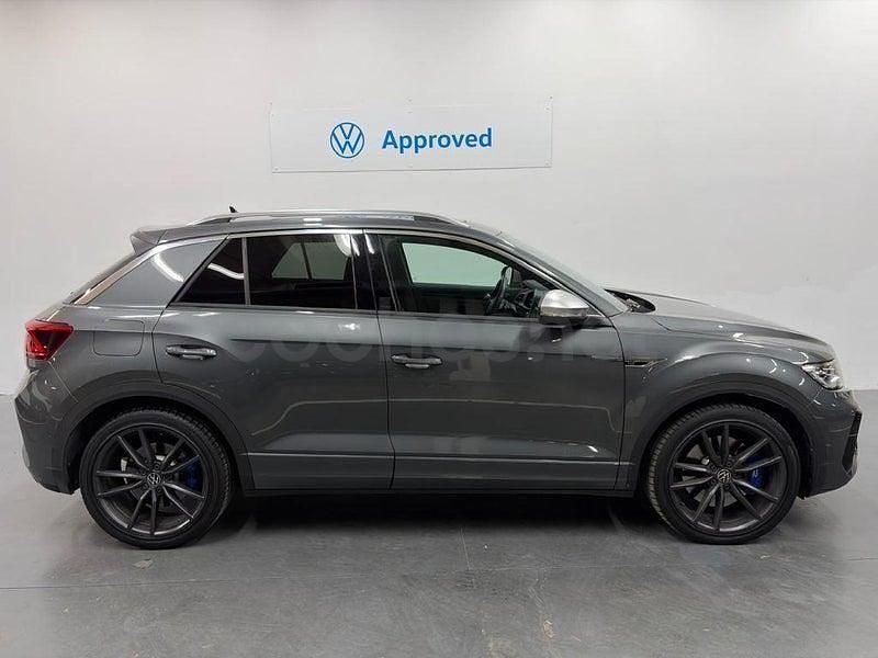 Usado VW T-Roc R 300 CV (220 kW) 2023 Gris / plata SUV