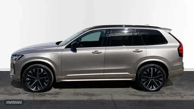 Usado Volvo XC90 Plus 455 CV (334 kW) 2025 Gris SUV