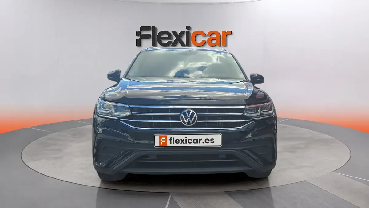 Begagnad VW Tiguan Allspace Life 150 HK (110 kW) 2022 SUV