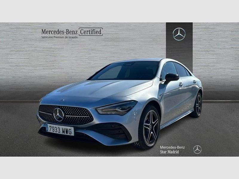 Gris Usado 2024 Mercedes CLA250e Berlina | 41.990 € (Precio justo) - Imagen 1/4