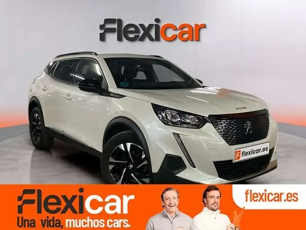 Usado Peugeot 2008 Allure 131 CV (96 kW) 2022 SUV