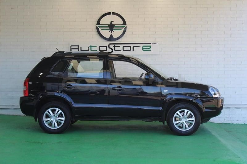 Usado Hyundai Tucson Classic 142 CV (104 kW) 2009 Negro SUV