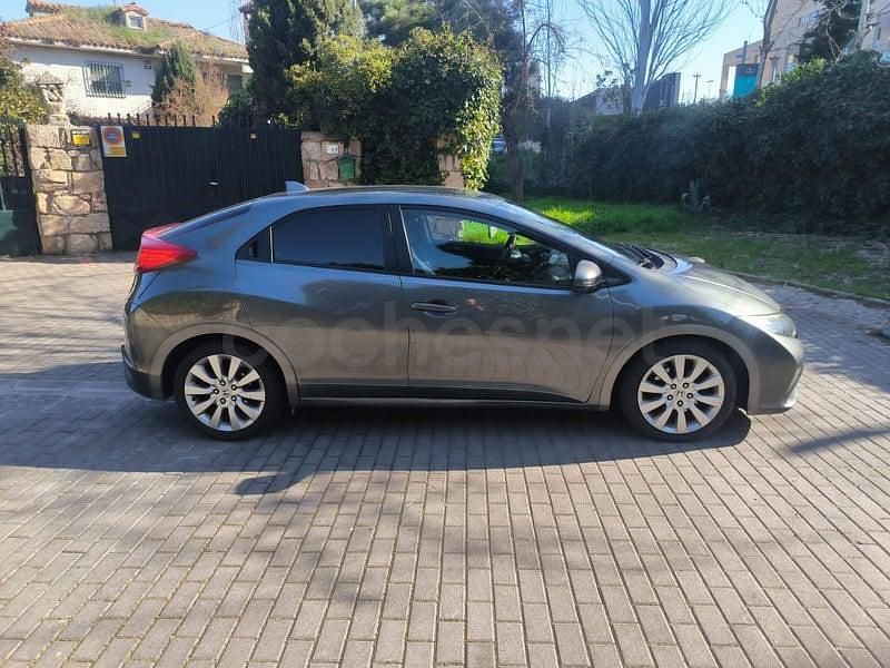 Usado Honda Civic Sport 140 CV (102 kW) 2012 Gris / plata Berlina