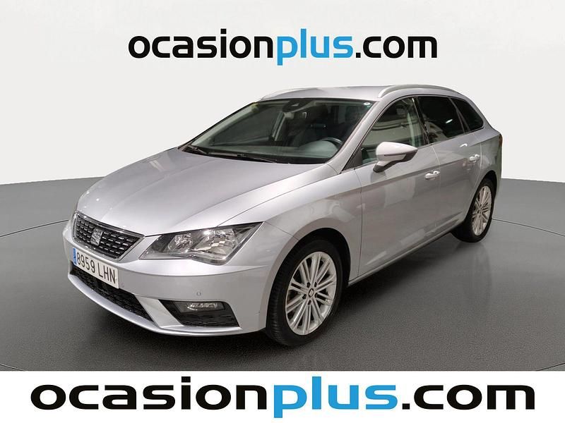Gris plata Usado 2020 Seat Leon XCELLENCE Monovolumen | 16.355 € (Super precio) - Imagen 1/4