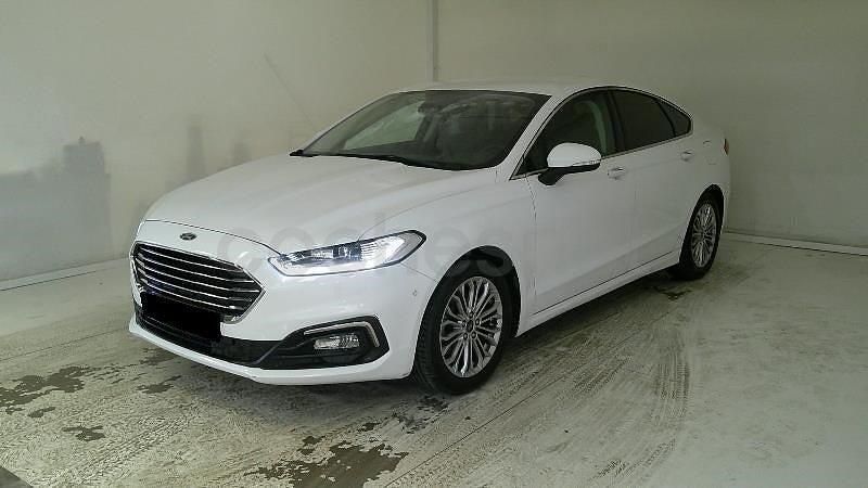 Blanco Usado 2021 Ford Mondeo Titanium Berlina | 15.999 € (Un poco caro) - Imagen 1/4