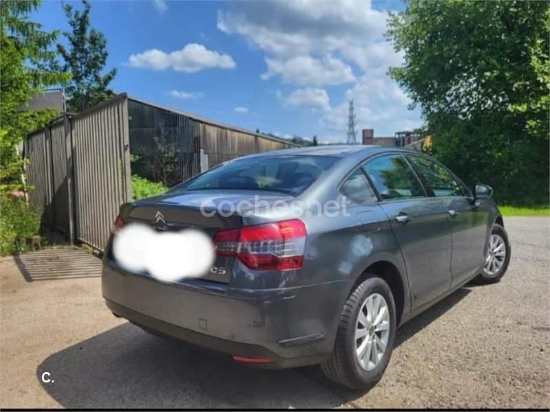 Usado Citroën C5 Business Class 140 CV (102 kW) 2015 Azul Berlina