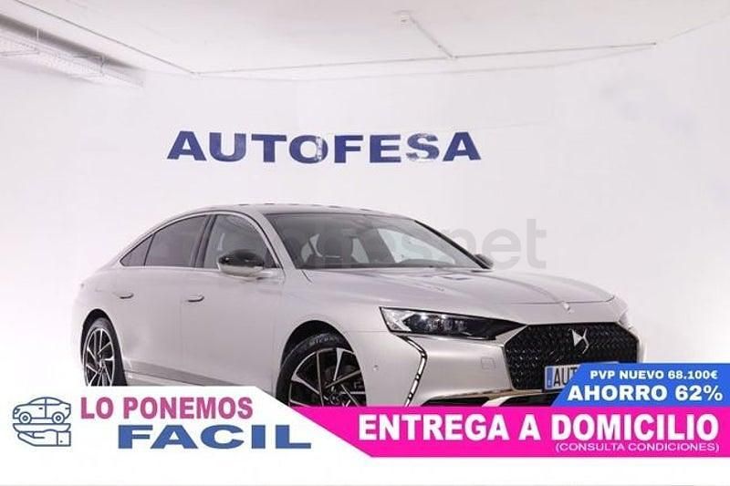 Usado DS Automobiles DS9 Rivoli 250 CV (183 kW) 2022 Gris / plata Berlina