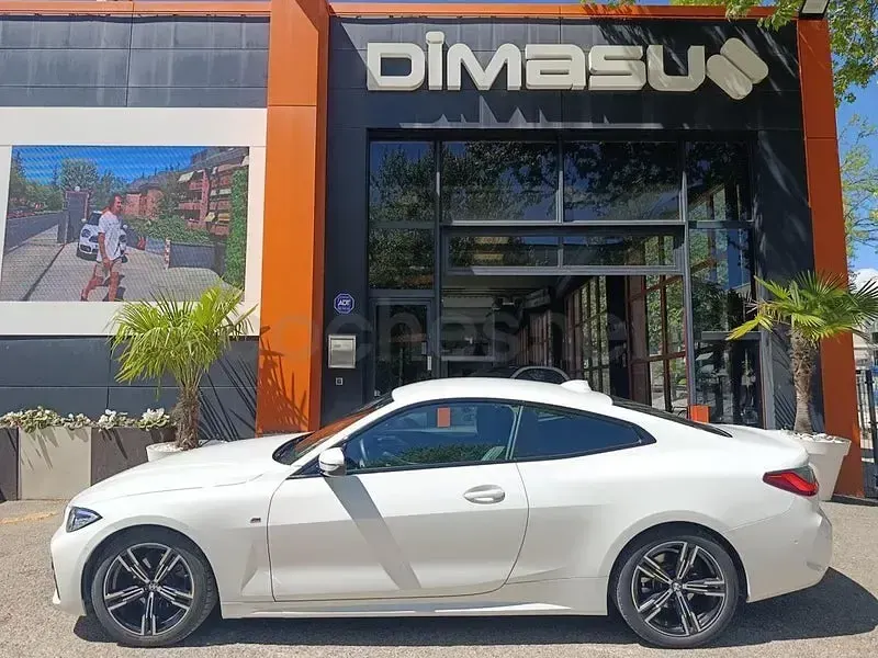 Usado BMW 420 190 CV (139 kW) 2022 Blanco Coupe