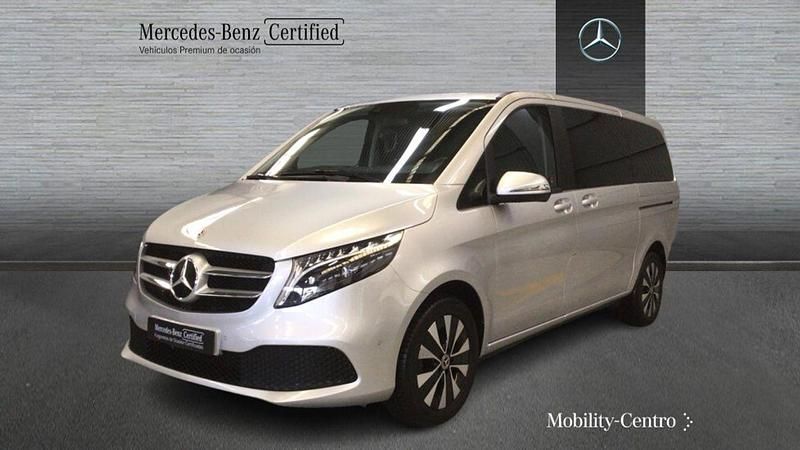 Plateado Usado 2023 Mercedes V250 Monovolumen | 50.490 € (Precio justo) - Imagen 1/4