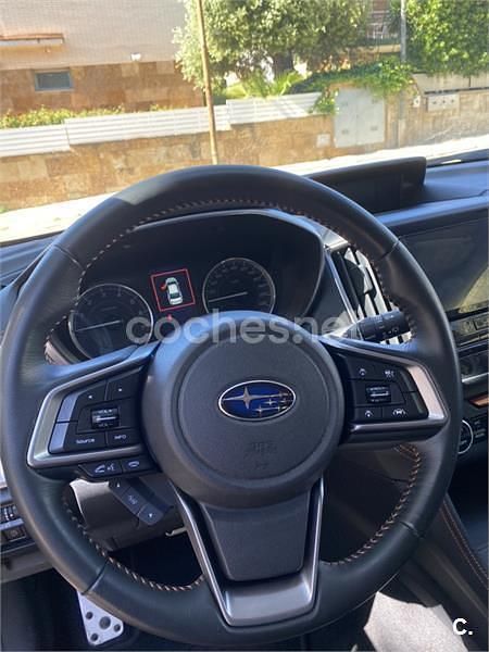 Usado Subaru XV 114 CV (83 kW) 2018 Naranja SUV