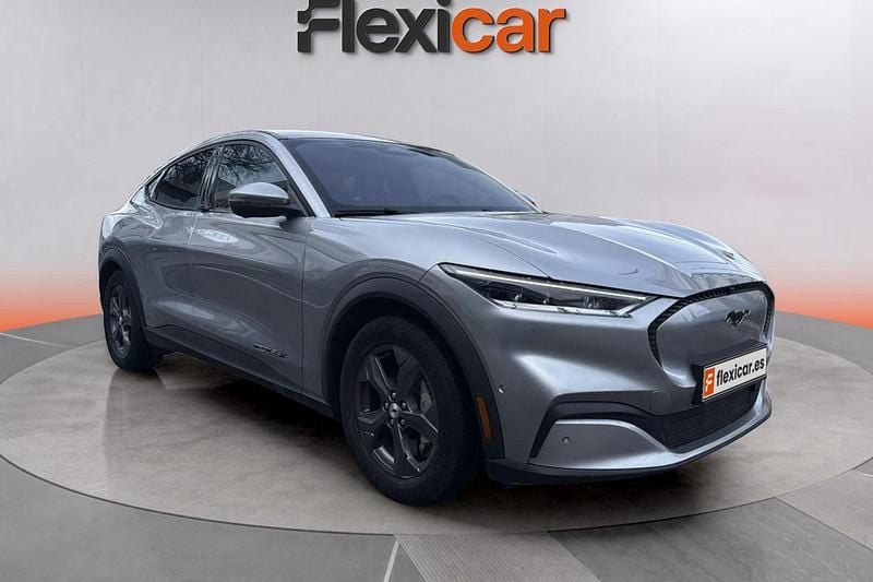 Gris Usado 2021 Ford Mustang Mach-E SUV | 28.490 € (Precio justo) - Imagen 1/4