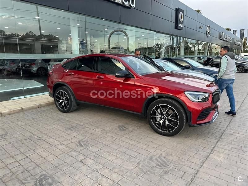 Usado Mercedes GLC43 AMG 367 CV (269 kW) 2020 Granate Coupe