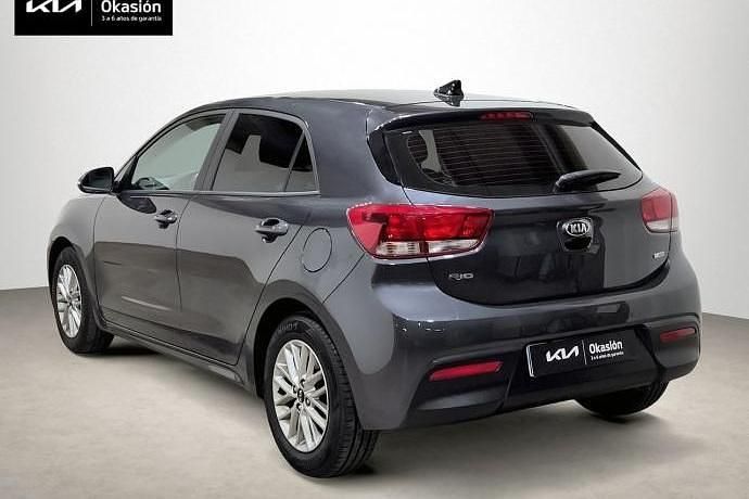 Usado Kia Rio 100 CV (73 kW) 2020