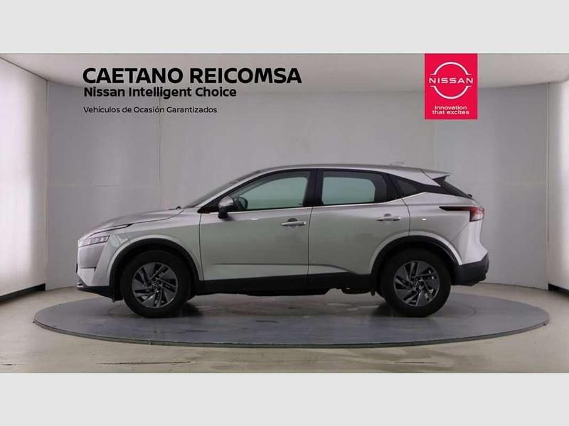 Usado Nissan Qashqai Acenta 140 CV (102 kW) 2022 Plateado SUV