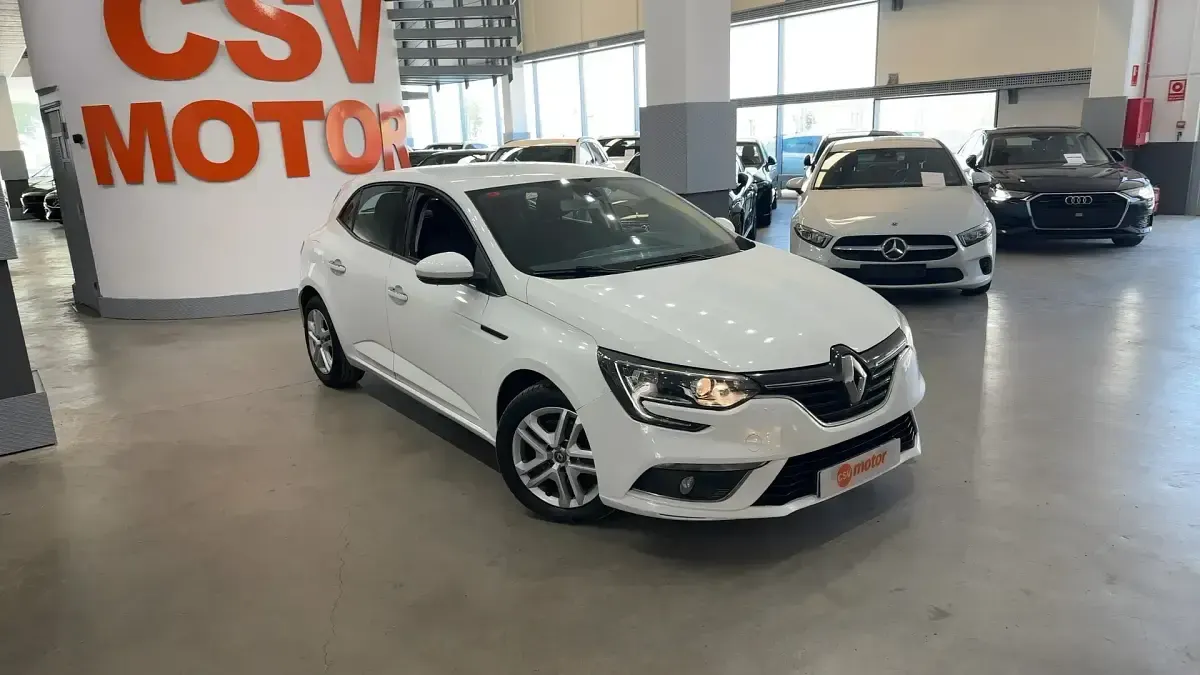 Usado Renault Mégane Business 116 CV (85 kW) 2019 Blanco Utilitario