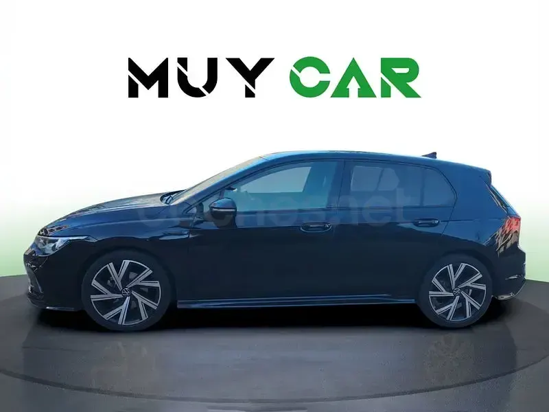 Usado VW Golf VIII R-line 150 CV (110 kW) 2023 Negro Berlina